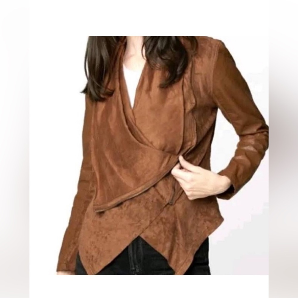 Blank NYC faux microsuede suede and vegan leather Moto jacket 

size small
